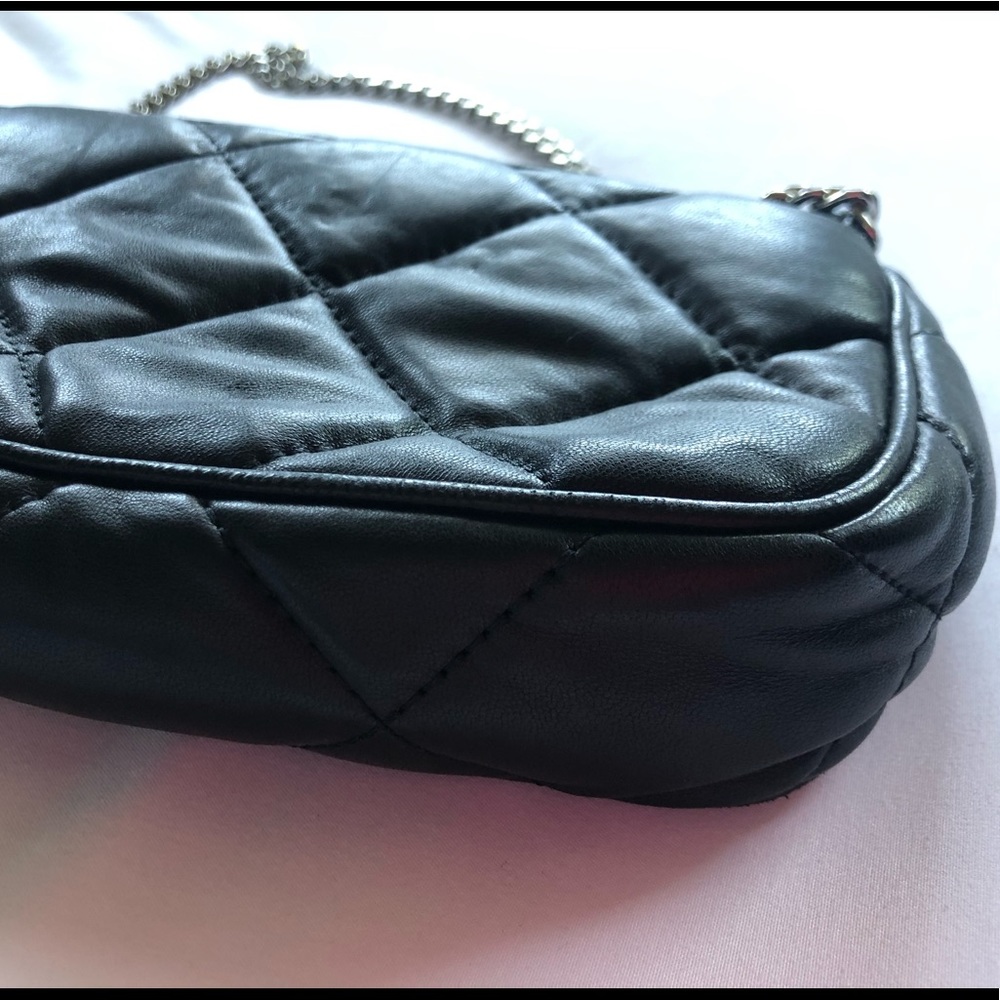 Michael Kors Handbag - Picture 3 of 8